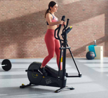 Crosstrainer von DOMYOS bei DECATHLON Crosstrainer von DOMYOS bei DECATHLON im Prospekt "WO DEIN SPORT ANFÄNGT"