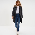 Doudoune longue à capuche noir femme en promo chez La Halle Le Havre à 34,99 €