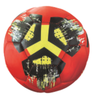 Ballon de football rouge à 16,99 € dans le catalogue JouéClub