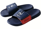 Claquette adulte FFF en promo à 12,99 € chez Intermarché Super Claquette adulte FFF dans le catalogue Intermarché Super