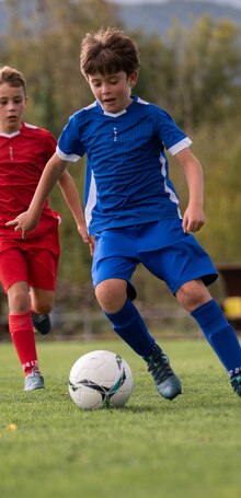 FUSSBALLTRIKOT UND SHORTS F500 bei DECATHLON in Lünen FUSSBALLTRIKOT UND SHORTS F500 im Angebot bei DECATHLON Lünen für 8,99 €