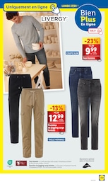 Offre Jogging Homme dans le catalogue Lidl du moment à la page 71