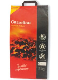 Carrefour Market Marmande - CHARBON DE BOIS Promo CHARBON DE BOIS dans le catalogue Carrefour Market "Le mois qui aime la France" à Marmande