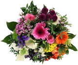 Strauß des Monats von  im aktuellen REWE Prospekt für 10,00 €