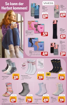Bekleidung im aktuellen REWE Prospekt (Offenbach (Main)) Bekleidung im REWE Prospekt "Dein Markt" mit 38 Seiten (Offenbach (Main))