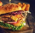 Rindfleisch Hamburger Patties Angebote von BBQ's Best bei EDEKA Greifswald für 4,99 €