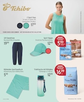 Sport Angebote im Prospekt "Aktuelle Angebote" von EDEKA auf Seite 25