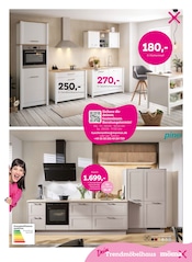 Schrank im mömax Prospekt in Passau Aktueller mömax Prospekt mit Schrank, "Bei den Pink Shopping Trends haut‘s dir den Vogel raus!", Seite 5
