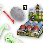 Dino-Skelett im Ei – Ausgrabung von Simba im aktuellen E center Prospekt