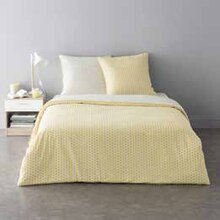 PARURE HONEY JAUNE 240X220 CM - But à Marseille PARURE HONEY JAUNE 240X220 CM en promo chez But Marseille à 23,99 €