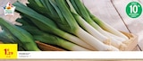 Promo Poireau à 1,29 € dans le catalogue Intermarché Super à Corbreuse
