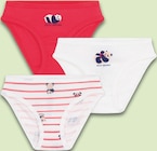 Lot de 3 slips fille - PETIT BATEAU - Intermarché Hyper Lot de 3 slips fille - PETIT BATEAU à 7,90 € dans le catalogue Intermarché Hyper