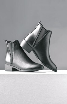 Damen Winter-Stiefeletten* bei NETTO mit dem Scottie in Potsdam Damen Winter-Stiefeletten* im Angebot bei NETTO mit dem Scottie Potsdam für 16,99 €