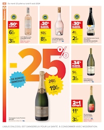 Offre Champagne dans le catalogue Carrefour du moment à la page 46