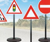 PANNEAUX DE SIGNALISATION à 21,99 € dans le catalogue JouéClub