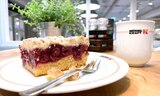 KIRSCHSTREUSELKUCHEN für 2,90 € bei Möbel Kraft im Angebot KIRSCHSTREUSELKUCHEN im aktuellen Möbel Kraft Prospekt