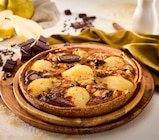 Promo Tarte poire chocolat frangipane à 11,50 € dans le catalogue Supermarchés Match à Schleithal