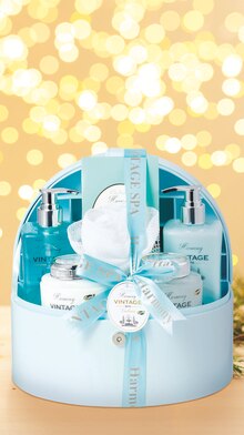 Carrefour Market Croissy-sur-Seine - COFFRET DE BAIN PREMIUM HARMONY Promo COFFRET DE BAIN PREMIUM HARMONY dans le catalogue Carrefour Market "Noël historique" à Croissy-sur-Seine