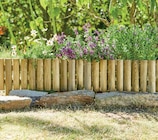 Bordure 1/2 rondin en pin en promo chez Super U Bordure 1/2 rondin en pin dans le catalogue Super U