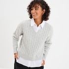 Pull torsades effet 2-en-1 chemise gris clair femme dans le catalogue La Halle