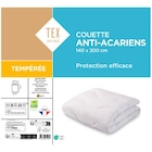 La couette anti-acarien tempérée en promo chez Carrefour Market Choisy-le-Roi à 27,99 €