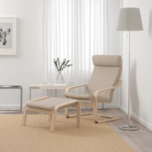 IKEA Ulm - IKEA POÄNG Sessel Eichenfurnier weiß lasiert, Hillared beige Hillared beige IKEA POÄNG Sessel Eichenfurnier weiß lasiert, Hillared beige Hillared beige Angebot bei IKEA Ulm im Prospekt "Für Sommernachts-Träume"