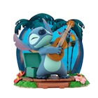 Figurine SG "Stitch Guitare" en promo chez Carrefour Figurine SG "Stitch Guitare" dans le catalogue Carrefour