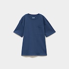 Promo T-shirt oversize 1 poche manches courtes bleu foncé garçon à 4,99 € dans le catalogue La Halle à Revin