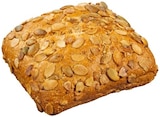 Das herzhaft-kernige Kürbiskernbrötchen im Angebot bei REWE in Ingolstadt Das herzhaft-kernige Kürbiskernbrötchen Angebote bei REWE Ingolstadt für 0,35 €