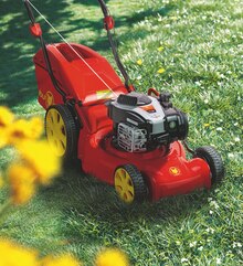 Benzin-Rasenmäher „Easy Speed“ bei OBI in Dreieich Benzin-Rasenmäher „Easy Speed“ im Angebot bei OBI Dreieich für 399,99 €
