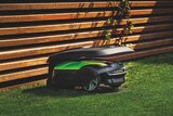 Robot de tonte - GREENWORKS dans le catalogue Espace Emeraude