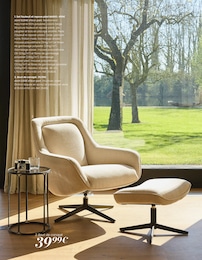 Offre Repose-Pieds dans le catalogue Maisons du Monde du moment à la page 80
