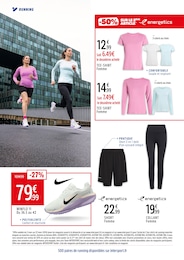 Prix et réduction Colle dans le prospectus Intersport en cours Offre Colle dans le catalogue Intersport du moment à la page 8