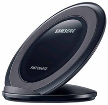Saturn Schorndorf - Universaler Induktivlader Universaler Induktivlader Angebot bei Saturn Schorndorf im Prospekt "STARKE AUSWAHL. STARKE ANGEBOTE."