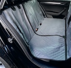 Couverture banquette arrière - ANIONE - Maxi Zoo à Brignais Couverture banquette arrière - ANIONE en promo chez Maxi Zoo Brignais à 23,99 €