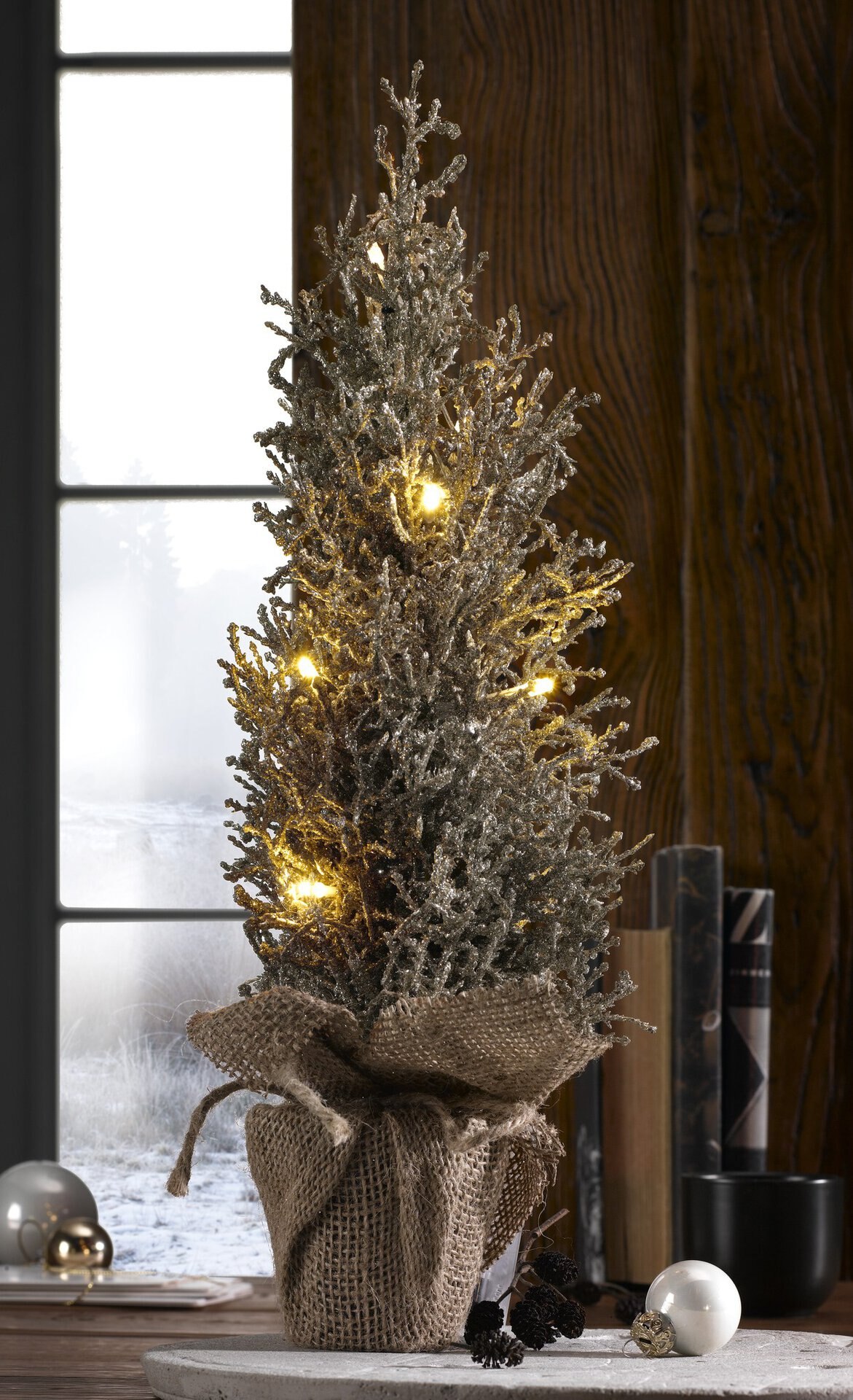 Möbel Inhofer Seligweiler - Dekotannenbaum Dekotannenbaum Angebot bei Möbel Inhofer Seligweiler im Prospekt Weihnachtswunderwelten