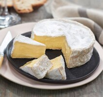 Carrefour Vanves - Camembert appellation d'origine protégée bio Promo Camembert appellation d'origine protégée bio dans le catalogue Carrefour "Maintenant et moins cher !" à Vanves