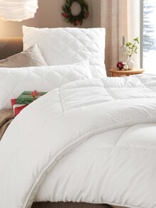 Bettzeug bei Höffner in Bamberg Bettzeug im Angebot bei Höffner Bamberg für 30,00 €