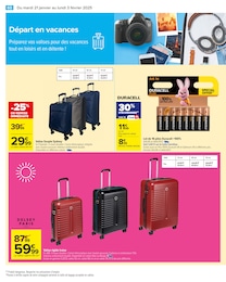 Offre Valise dans le catalogue Carrefour du moment à la page 62