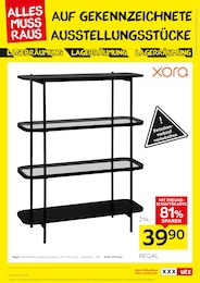 Regal im XXXLutz Möbelhäuser Prospekt "GRÖSSTE LAGERRÄUMUNG" auf Seite 9