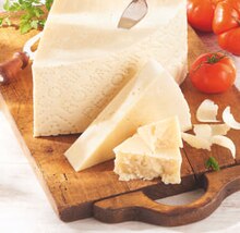 Hyper U Servon - PECORINO ROMANO AOP AU LAIT THERMISE DE BREBIS Promo PECORINO ROMANO AOP AU LAIT THERMISE DE BREBIS dans le catalogue Hyper U Sous le soleil, les prix à Servon