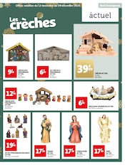 Figurine Angebote im Prospekt "Réveillons Noël : votre déco brille de milles promos" von Auchan Hypermarché auf Seite 9