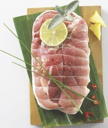 Spar Dijon - Porc : rôti épaule avec os Promo Porc : rôti épaule avec os Spar Dijon dans le catalogue "L'anniversaire c'est Sparti !"