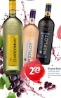 Chardonnay, Merlot oder weitere Sorten bei Getränke Hoffmann im Lage Prospekt für 2,99 €