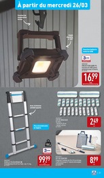 Offre Luminaire dans le catalogue Aldi du moment à la page 33