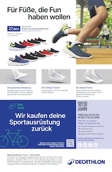 Turnschuhe im DECATHLON Prospekt "Ready to play?" mit 16 Seiten (Karlsruhe)