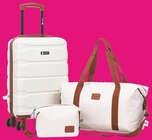 LOT VOYAGE PADUA BLANC/MARRON - HORIZON en promo chez Intermarché LOT VOYAGE PADUA BLANC/MARRON - HORIZON dans le catalogue Intermarché