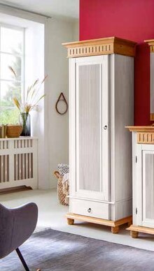 Möbel Kraft Bernau - GARDEROBENSCHRANK GARDEROBENSCHRANK Angebot bei Möbel Kraft Bernau im Prospekt "Echt stark. In Qualität und Preis! "