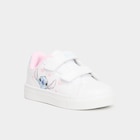Promo Tennis basses à scratchs Stitch blanc fille à 27,99 € dans le catalogue La Halle à Pantin