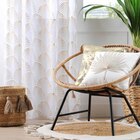 Rideau voilage étamine imprimé feuille or et blanc 140x260 cm dans le catalogue Décor Discount